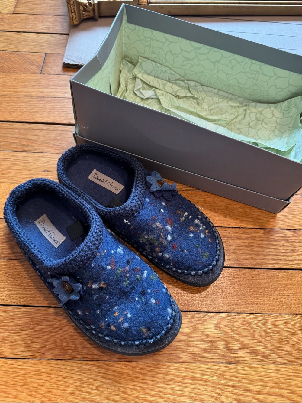 New never worn blue felted wool vintage slipper clogs daniel green vintage